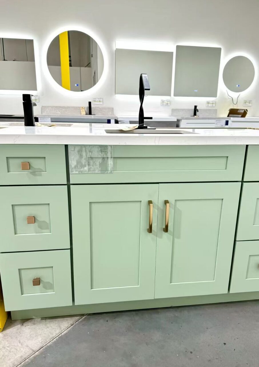 Weixin Image_20250222114623 60" Sage Green Shaker Single Sink Bathroom Vanity Base Cabinet