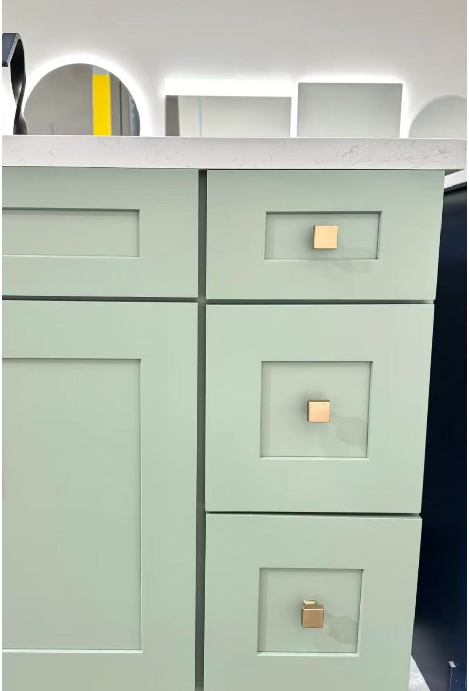 Weixin Image_20250222115029 60" Sage Green Shaker Single Sink Bathroom Vanity Base Cabinet