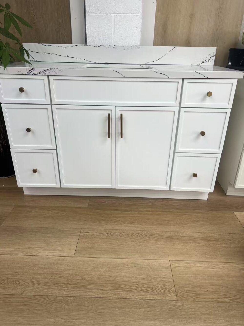 Weixin Image_20250314145139 48" White Shaker Single Sink Bathroom Vanity Base Cabinet