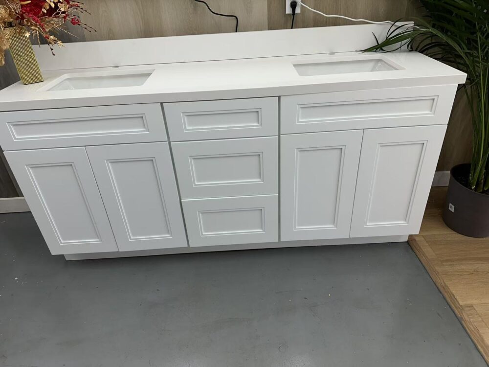Weixin Image_20250315122328 60" White Shaker Double Sink Bathroom Vanity Base Cabinet