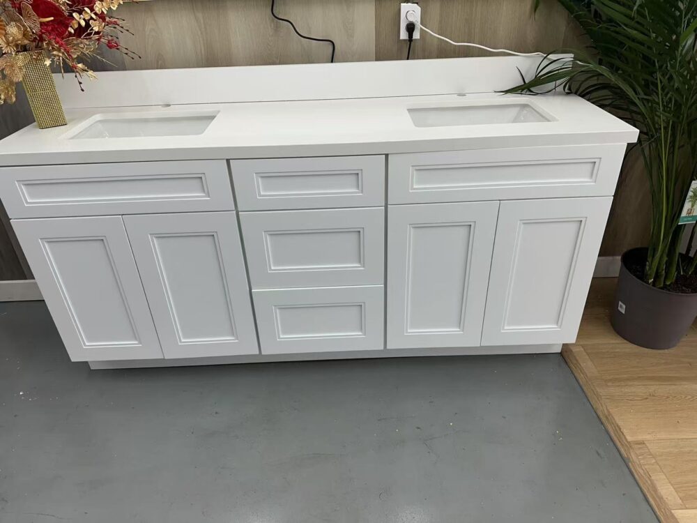 Weixin Image_20250315122337 60" White Shaker Double Sink Bathroom Vanity Base Cabinet