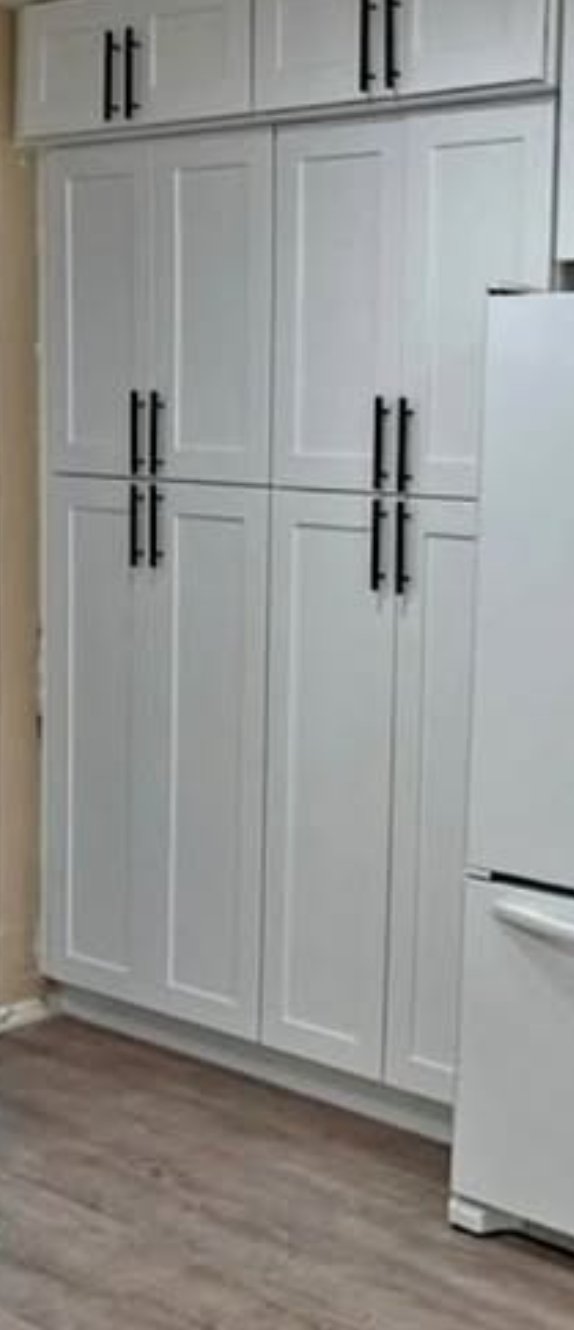 30" White Shaker Tall Pantry Cabinet with Crown Molding