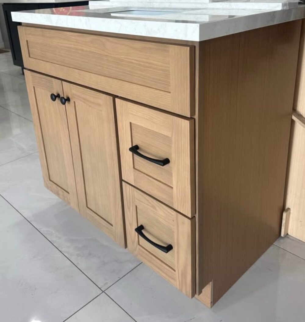 Weixin Screenshot_20250714171300 36 Inch Natural Oak Shaker Single Sink Bathroom Vanity Carrara Quartz Top Matte Black Hardware